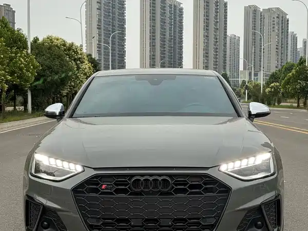 Audi S4 2023