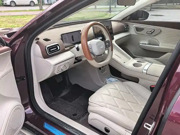 Chery Fengyun A9L 2025