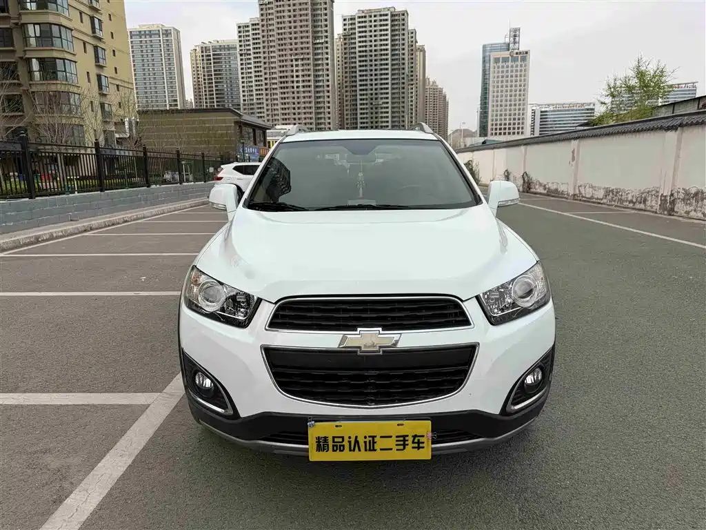 Chevrolet Captiva 2017 — фото 2