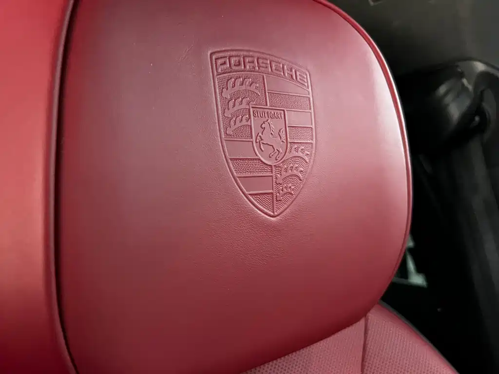 Porsche Cayenne 2023 — фото 16