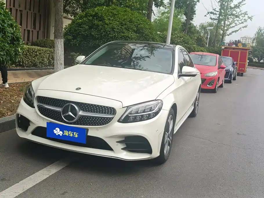 Mercedes-Benz C-Class 2019