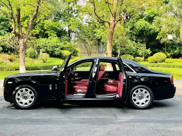 Rolls-Royce Ghost 2014