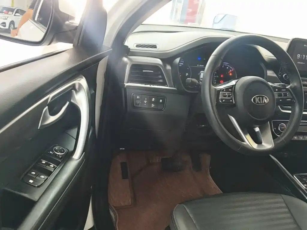 Kia Sportage 2019 — фото 12
