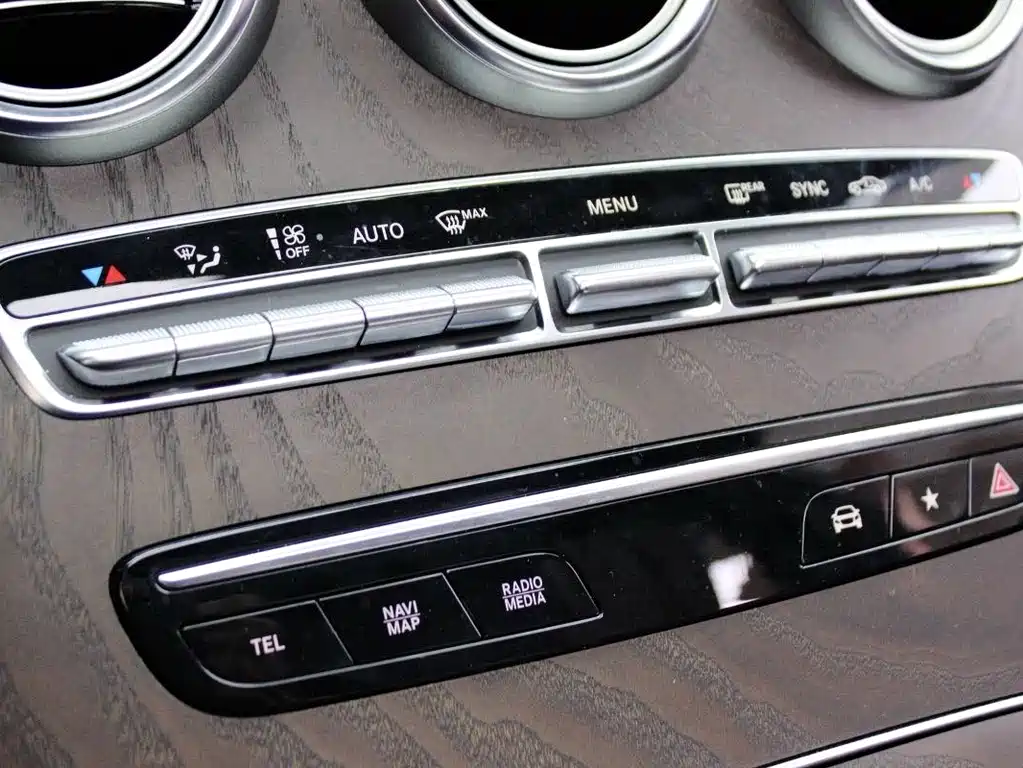 Mercedes-Benz GLC 2019 — фото 19