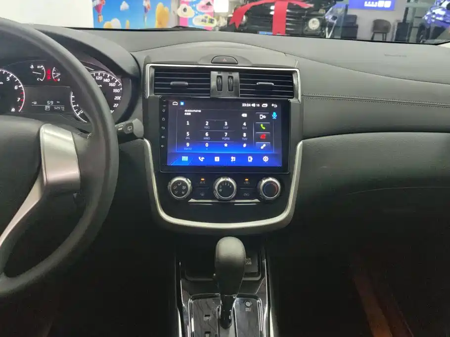 Nissan Tiida 2019 — фото 13