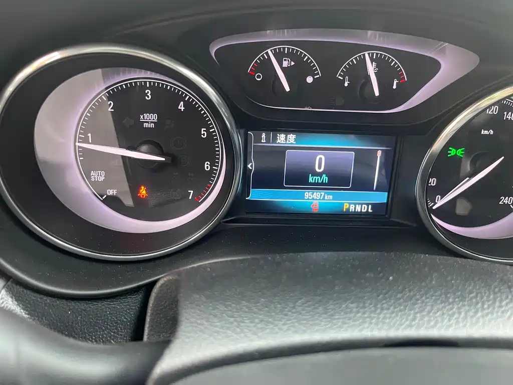 Buick Envision Plus 2019 — фото 12