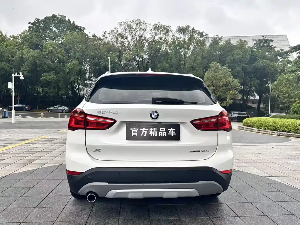 BMW X1 2019 — фото 5