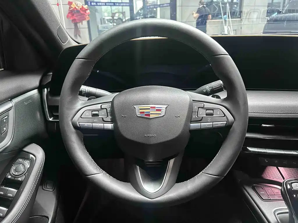 Cadillac CT5 2025 — фото 6
