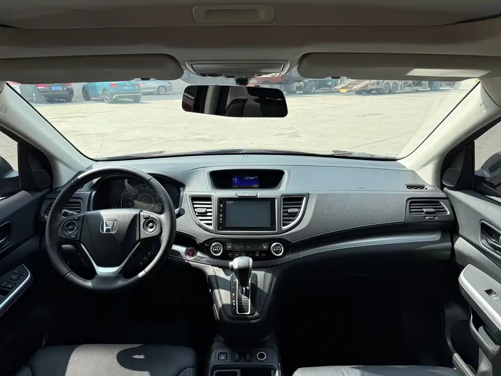 Honda CR-V 2015 — фото 9