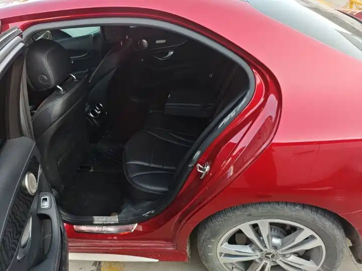 Mercedes-Benz C-Class 2020