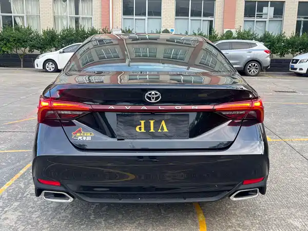 Toyota Avalon 2021