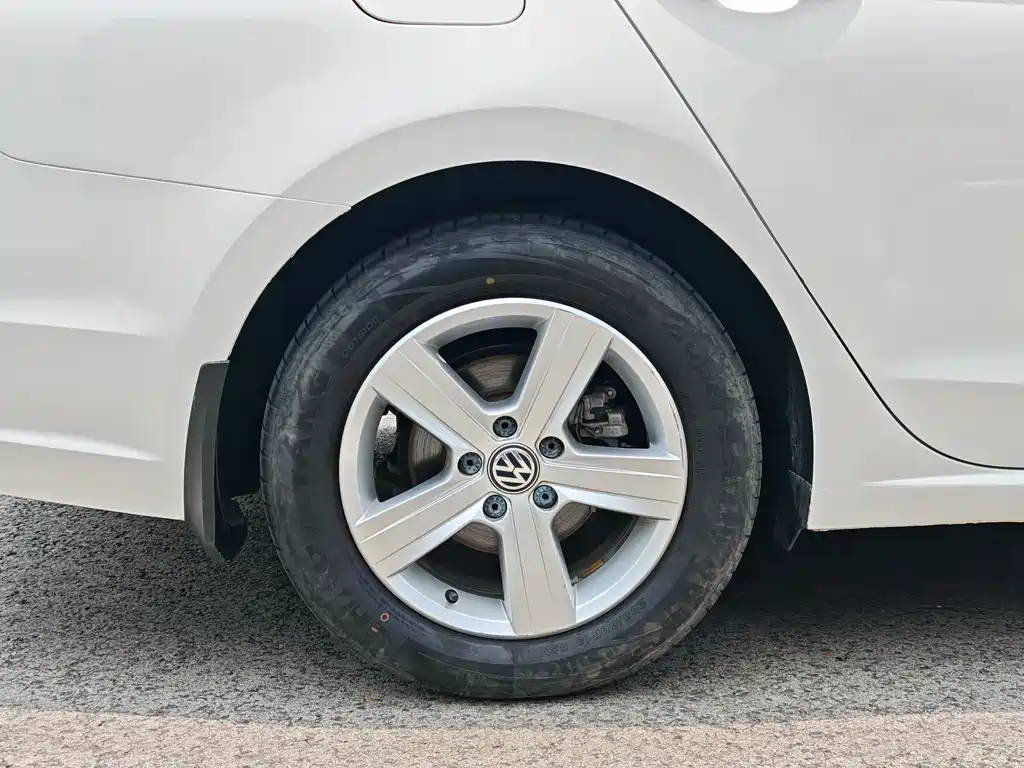 Volkswagen Lamando 2016