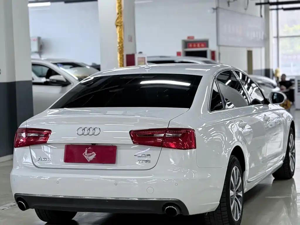 Audi A6L 2015 — фото 9