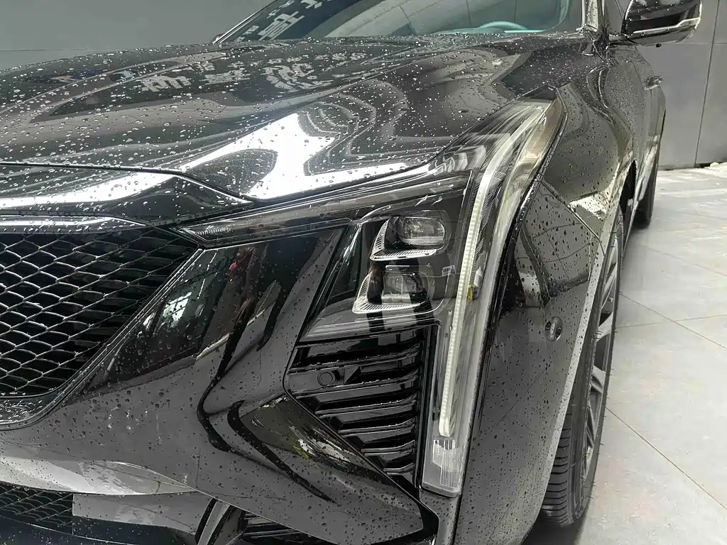 Cadillac CT5 2025 — фото 2