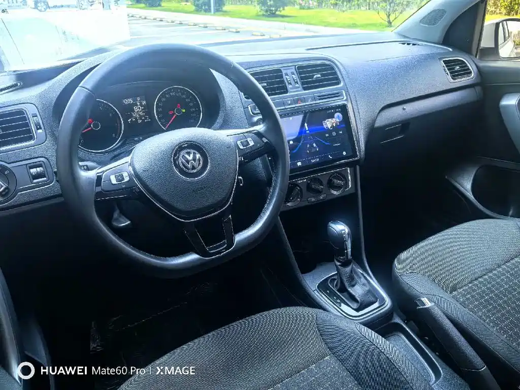 Volkswagen Polo 2019 — фото 10
