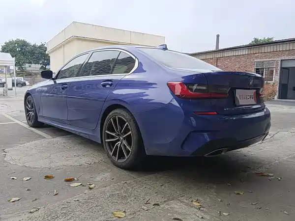 BMW 3 Series 2021