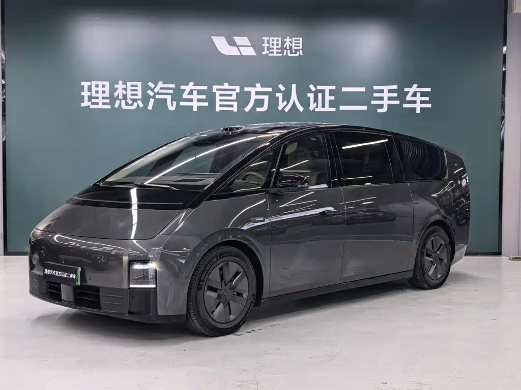 Li Auto Li MEGA 2025