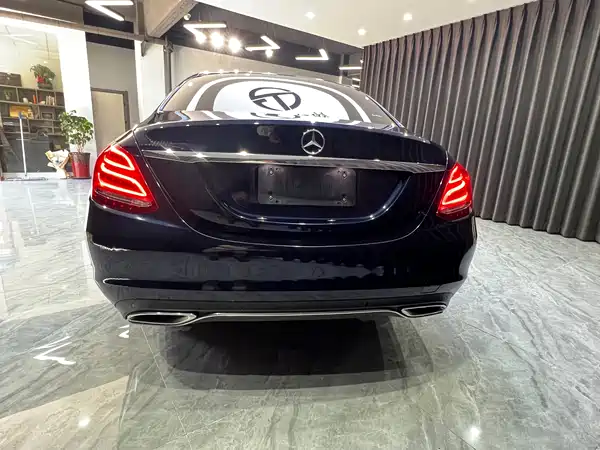 Mercedes-Benz C-Class 2018