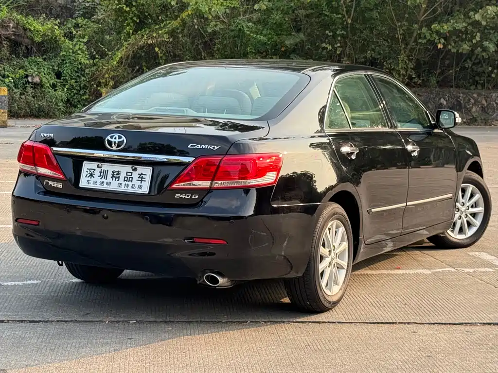 Toyota Camry 2009 — фото 6