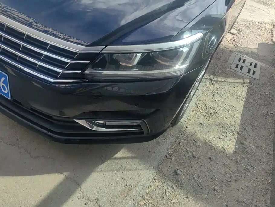 Volkswagen Passat 2017 — фото 5