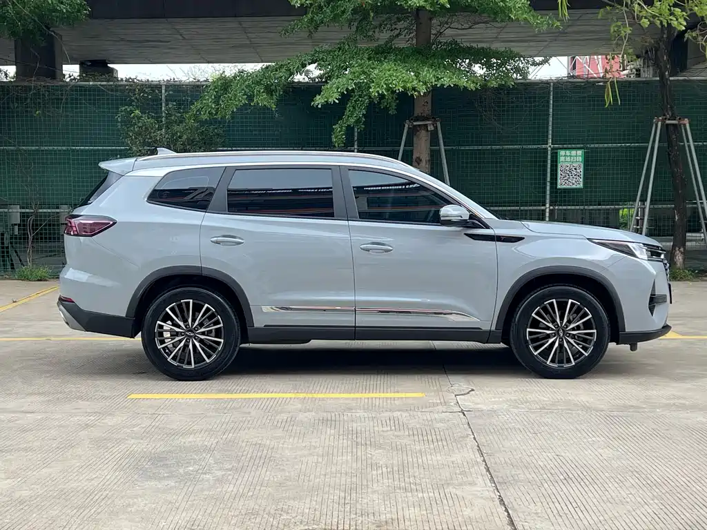 Chery Tiggo 8 PRO 2023 — фото 2