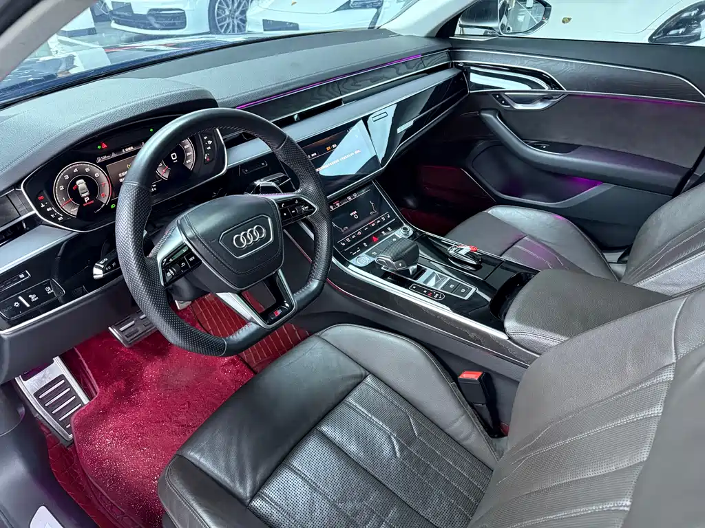 Audi A8 2020 — фото 4