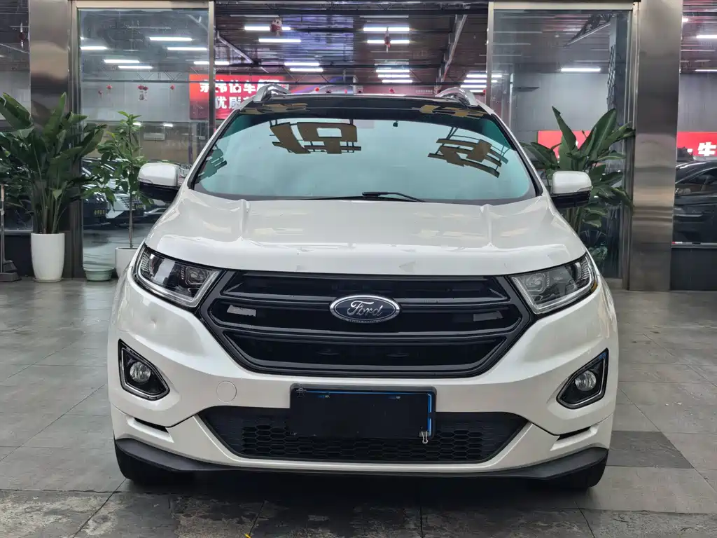 Ford Edge 2017 — фото 3