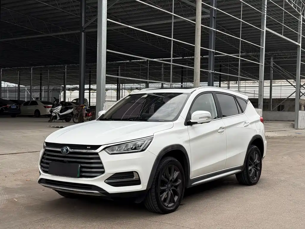 BYD Song New Energy 2018 — фото 1
