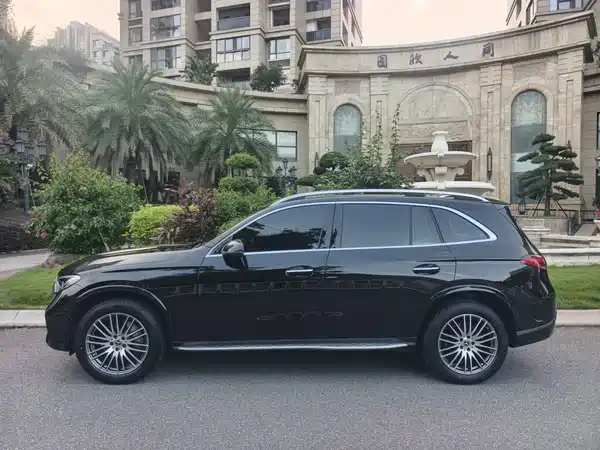 Mercedes-Benz GLC 2024