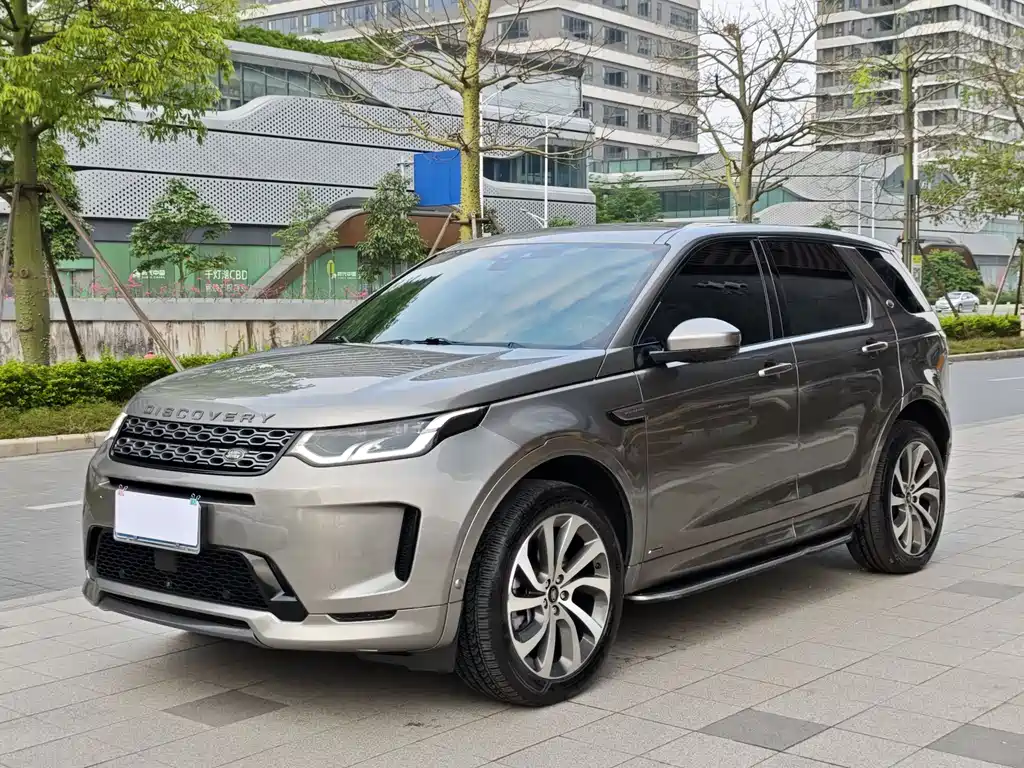 Land Rover Discovery Sport 2021 — фото 1
