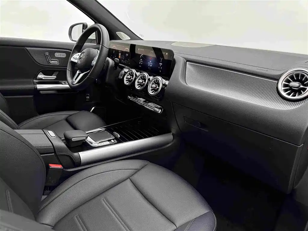 Mercedes-Benz GLA 2022 — фото 16