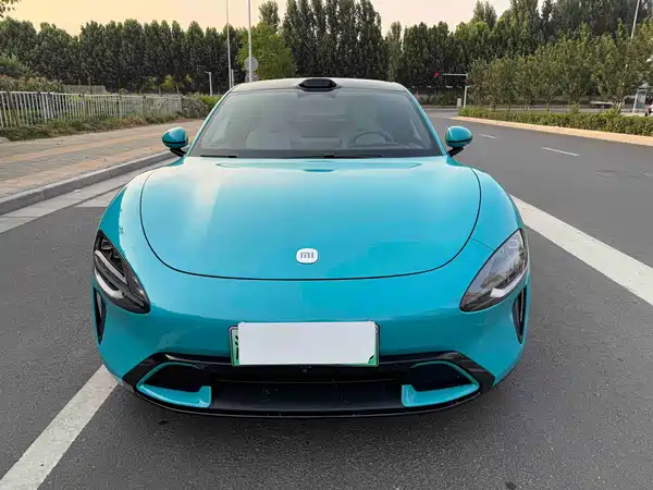 Xiaomi SU7 2024
