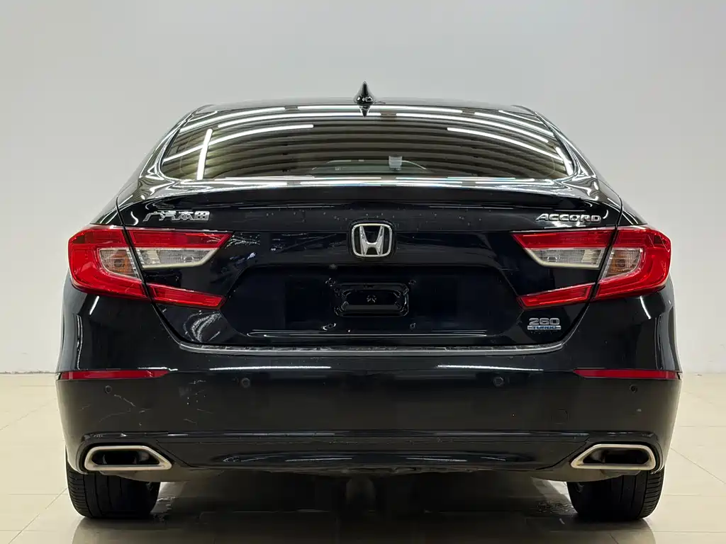 Honda Accord 2020 — фото 8