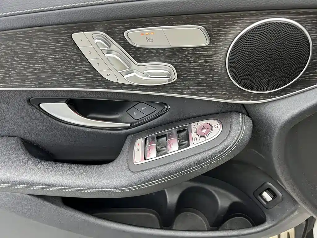 Mercedes-Benz GLC Coupe 2020 — фото 16