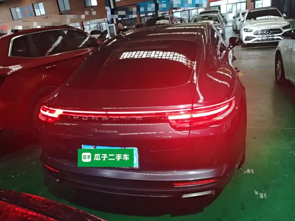 Porsche Panamera 2018 — фото 6