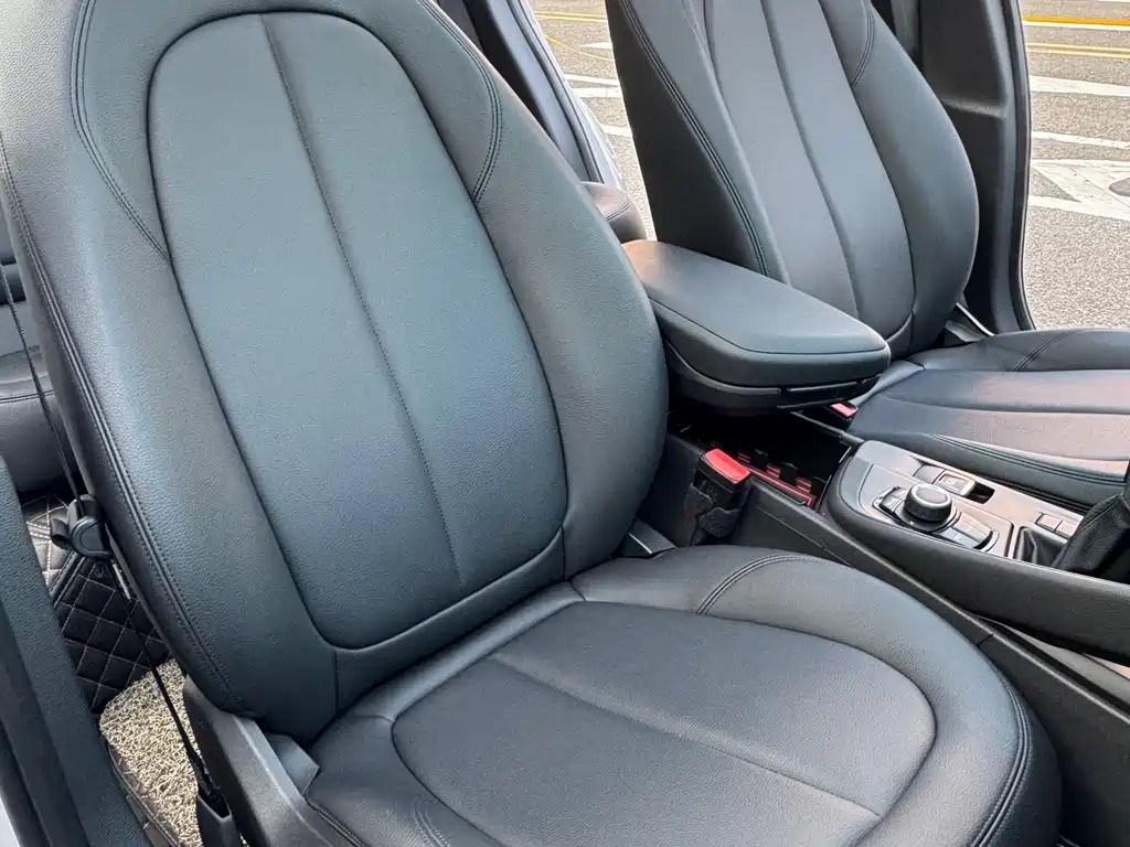 BMW X1 2018 — фото 11