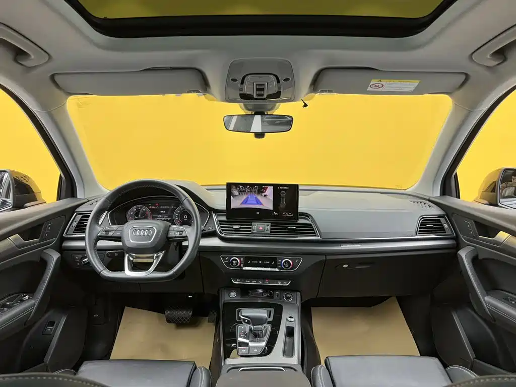 Audi Q5L 2022 — фото 13