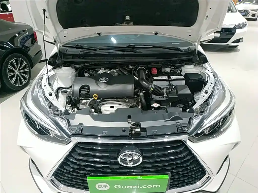 Toyota Yaris L 2022 — фото 20