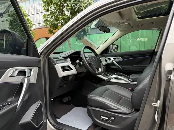 Geely Boyue 2018