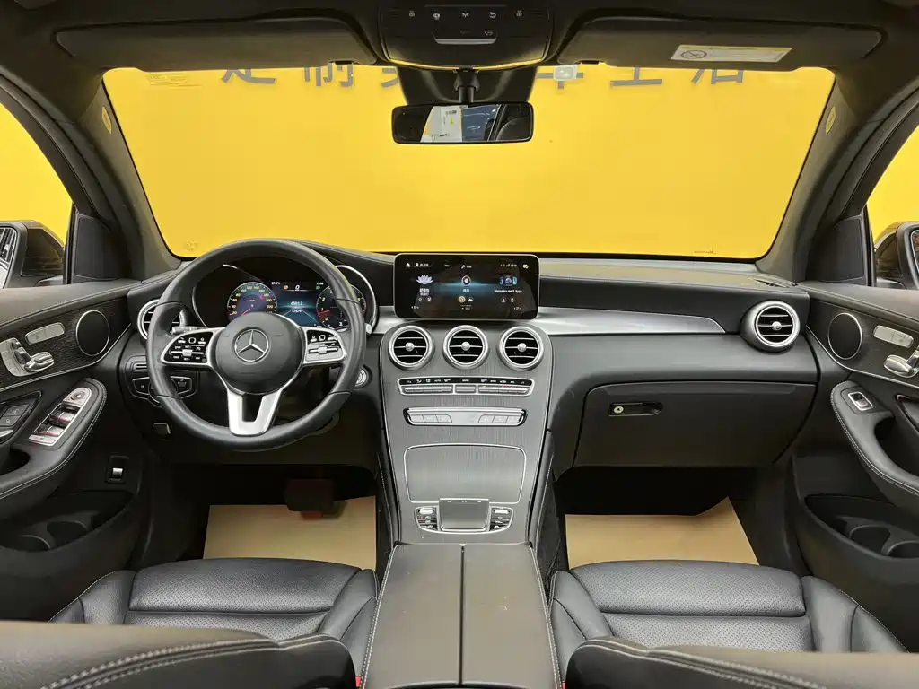 Mercedes-Benz GLC Coupe 2020 — фото 37