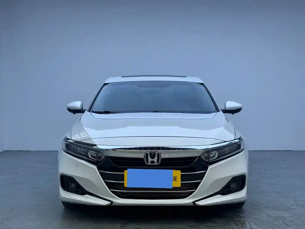 Honda Accord 2023 — фото 2