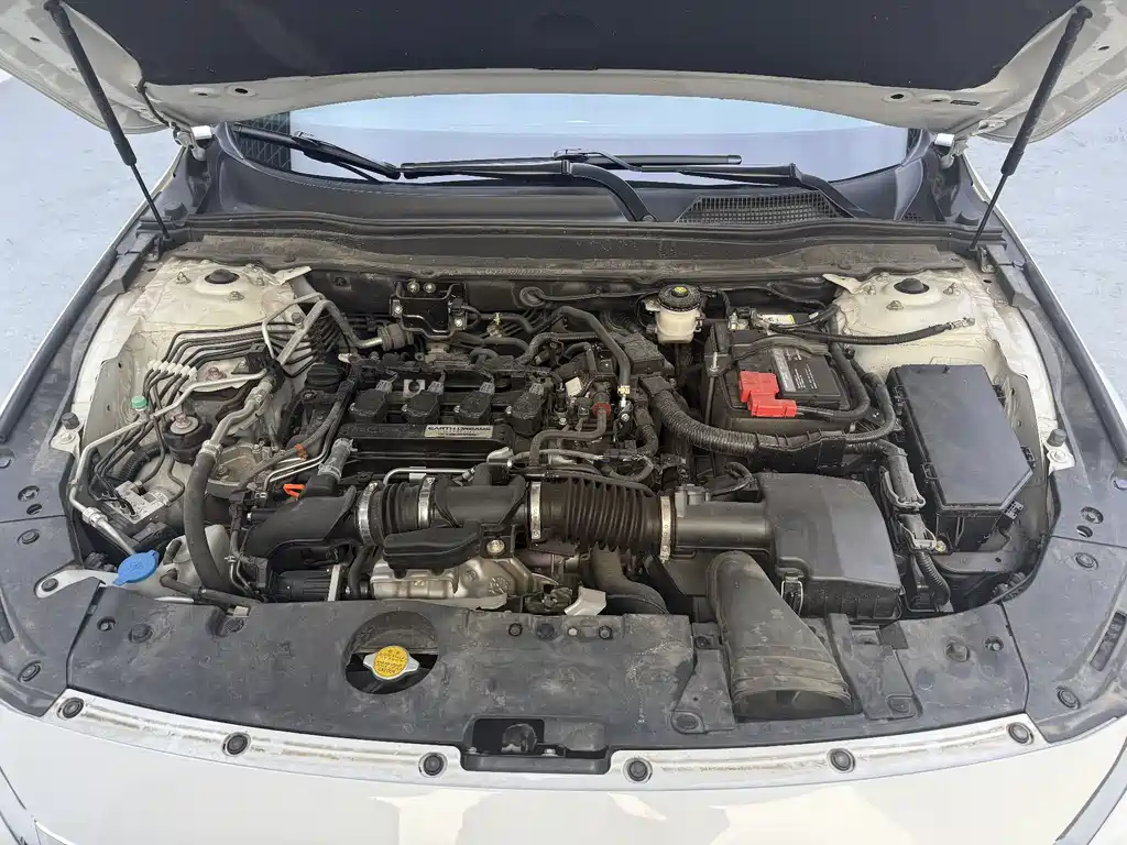 Honda Accord 2023 — фото 17