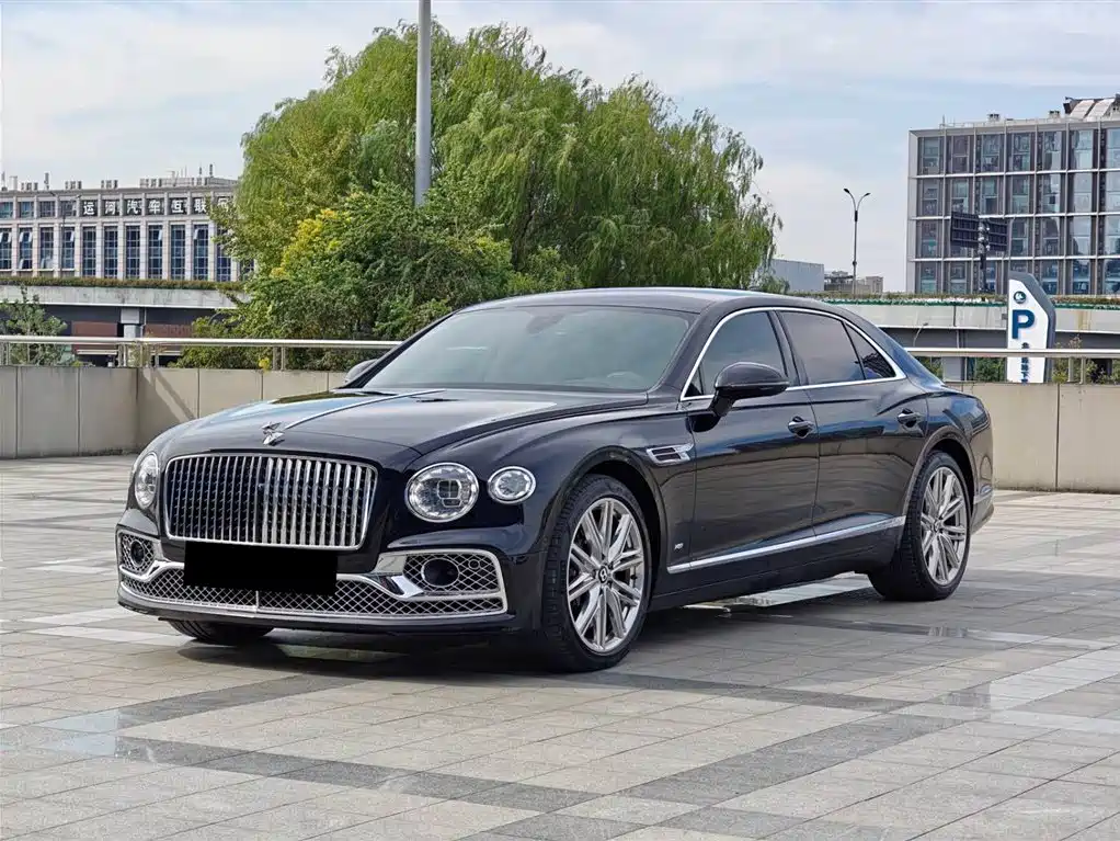Bentley Flying Spur 2023 — фото 1