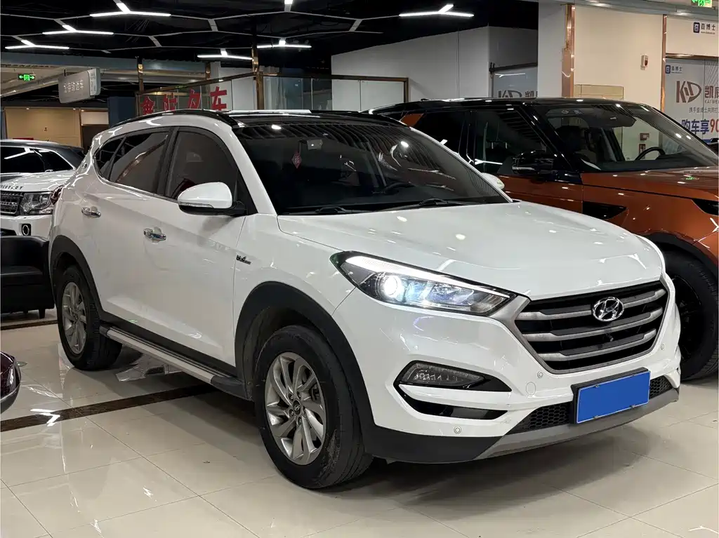 Hyundai Tucson 2018 — фото 22