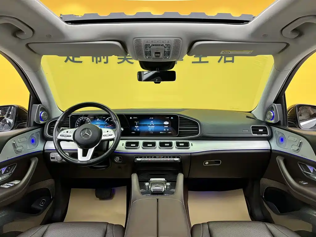 Mercedes-Benz GLE 2020 — фото 41