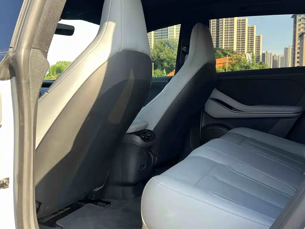 NIO ET5T 2024