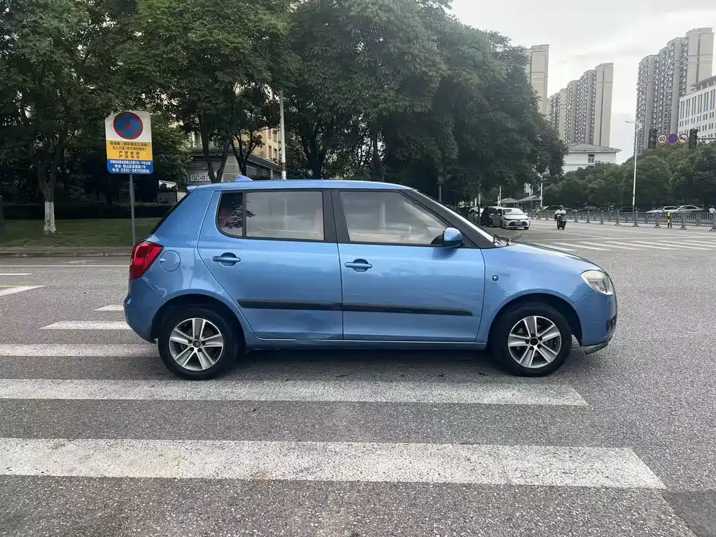 Skoda Fabia 2011
