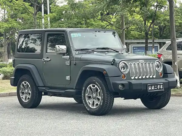 Jeep Wrangler 2013