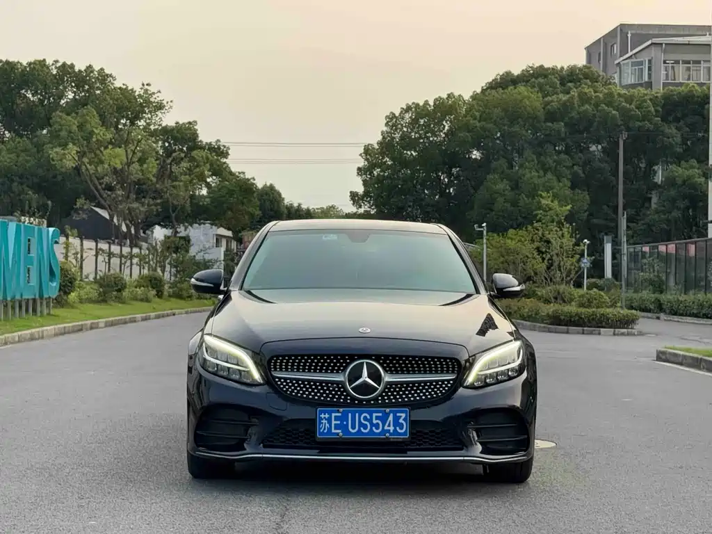 Mercedes-Benz C-Class 2019