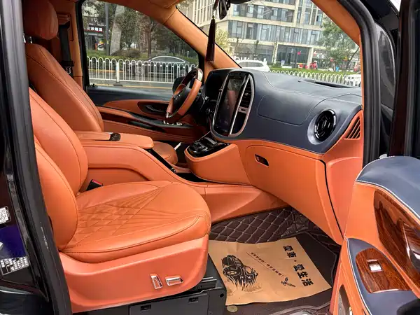 Mercedes-Benz Vito 2021